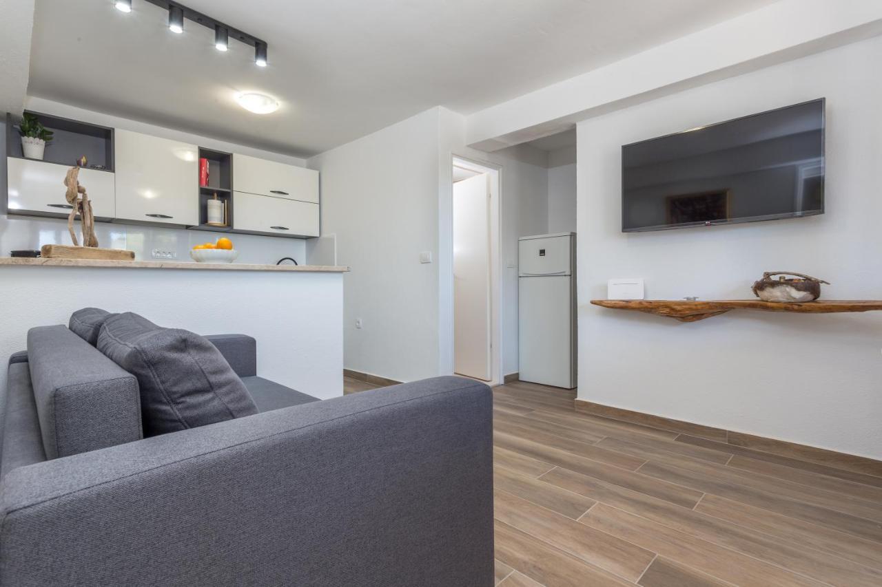Nomads Apartment Хвар Екстериор снимка