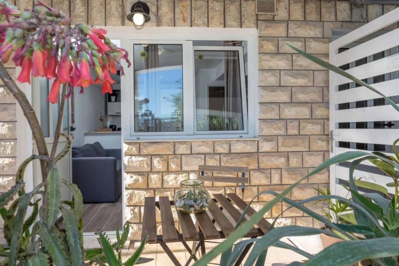 Nomads Apartment Хвар Екстериор снимка