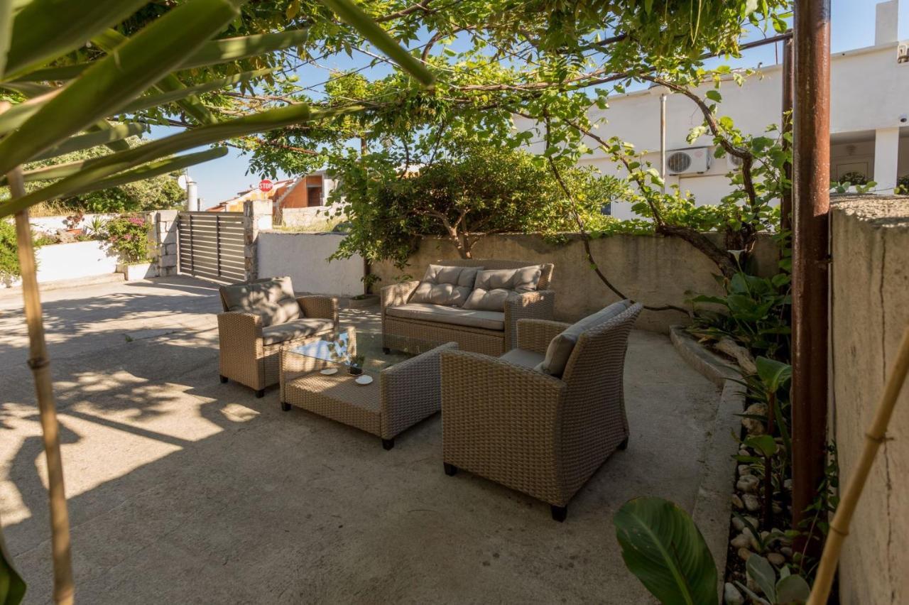 Nomads Apartment Хвар Екстериор снимка